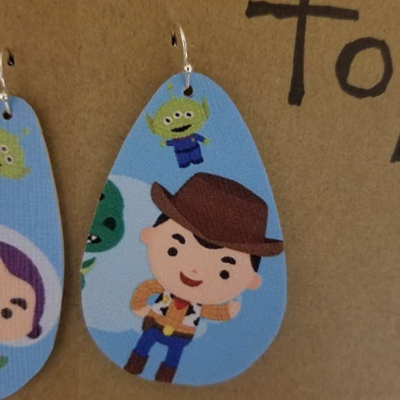 HANDMADE Printed vintage Toy earrings!! - Picture 8 of 8